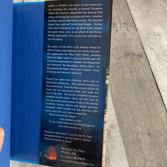 James A. Moore Deeper Signed Limited Copy - Picture 6 of 9